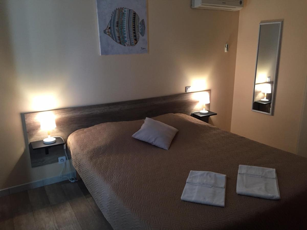 Hotel Les Lodges D'Eauze المظهر الخارجي الصورة